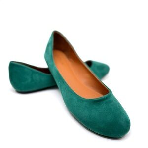 Ollio Faux Suede Ballet Flats Slip on Shoes Green Size 9 1/2